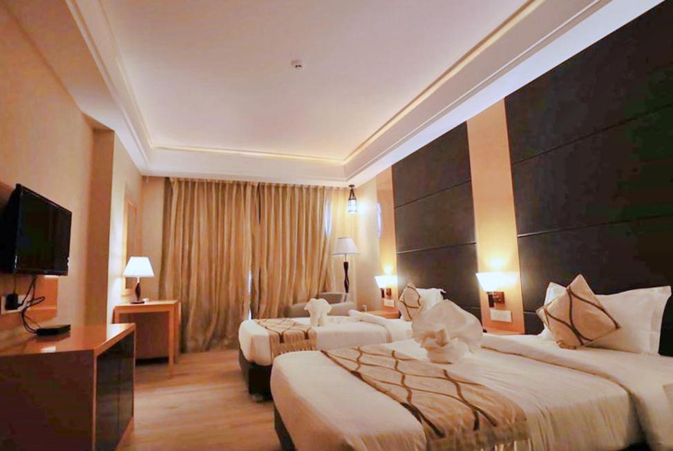 Bindiram Express By Shrigo Hotels Sitapur Muafi Exteriér fotografie