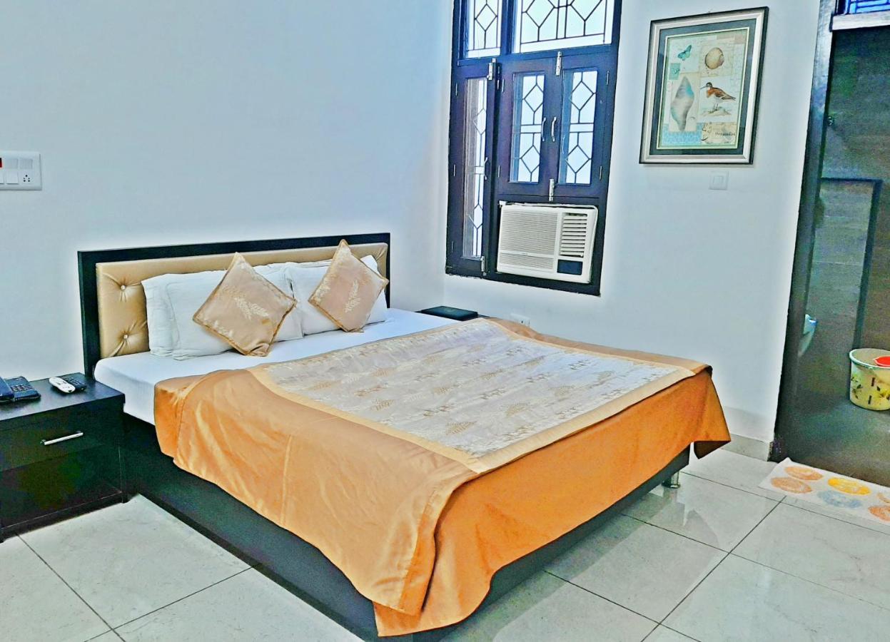 Bindiram Express By Shrigo Hotels Sitapur Muafi Exteriér fotografie