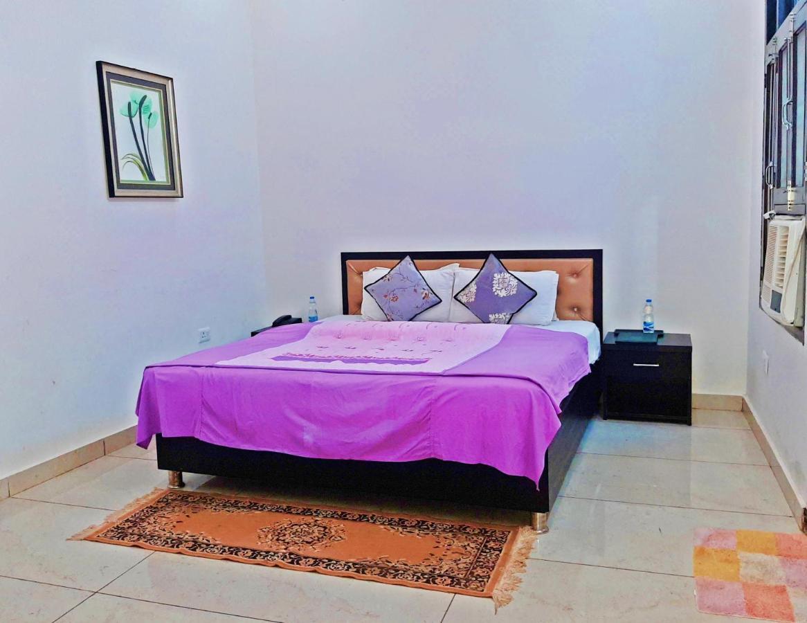 Bindiram Express By Shrigo Hotels Sitapur Muafi Exteriér fotografie